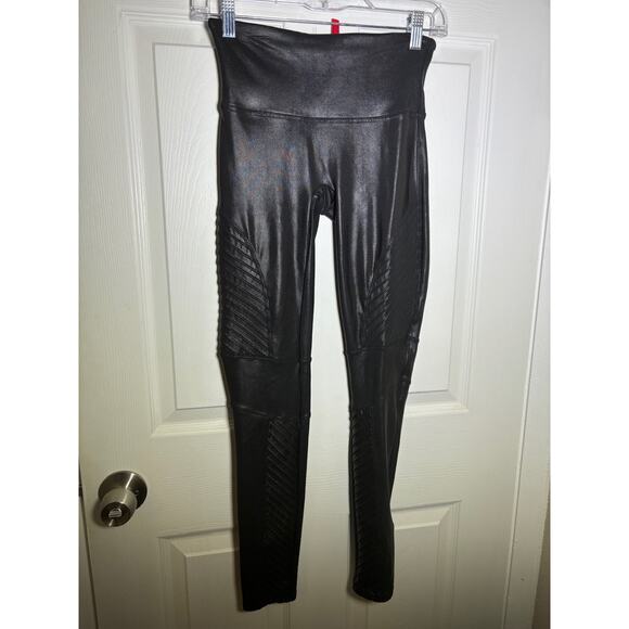 SPANX Black Faux Leather Leggings Pants High Rise Slimming Shapewear Size M - Picture 3 of 7